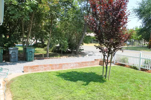 6640 Riverside Dr, Redding, CA 96001 photo 28