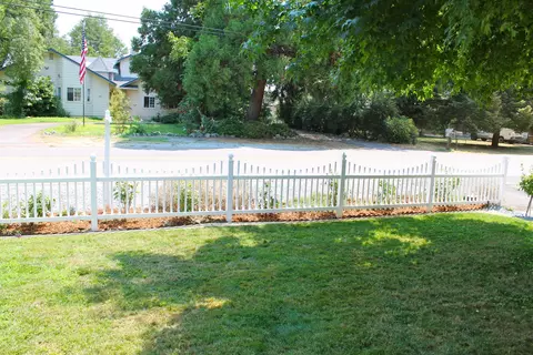 6640 Riverside Dr, Redding, CA 96001 photo 24