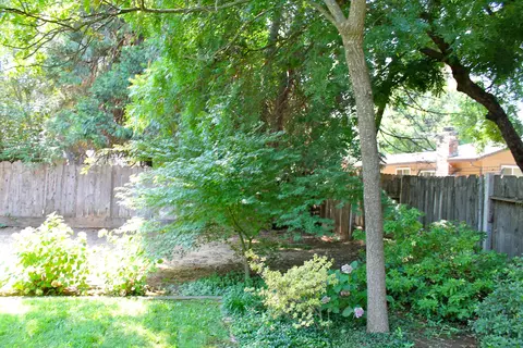 6640 Riverside Dr, Redding, CA 96001 photo 46