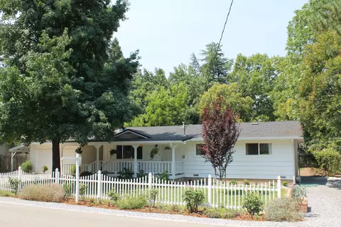 6640 Riverside Dr, Redding, CA 96001 photo 4