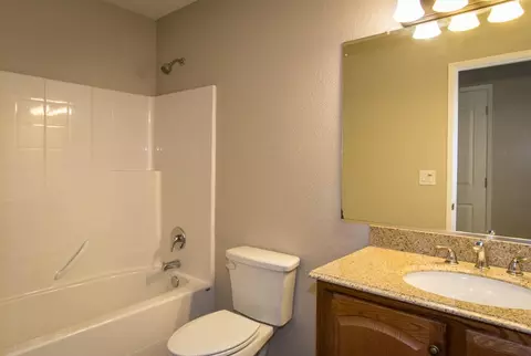2136 Osprey Ln, Redding, CA 96003 photo 16