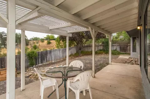 2136 Osprey Ln, Redding, CA 96003 photo 17