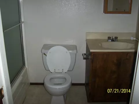 2480 Wilson Ave, Redding, CA 96002 photo 5