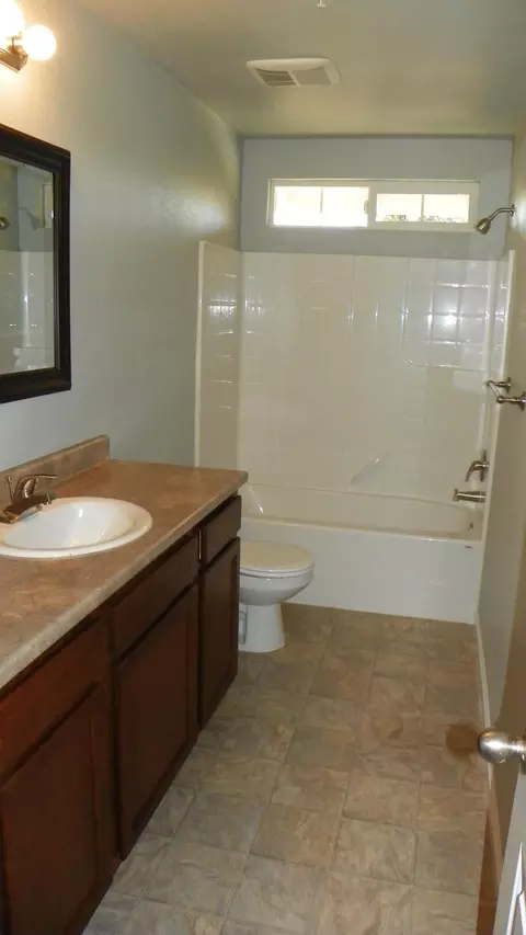 2927 Nicolet, Redding, CA 96001 photo 11