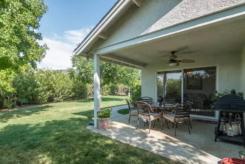 3092 Blue Bell Dr, Redding, CA 96001 photo 20