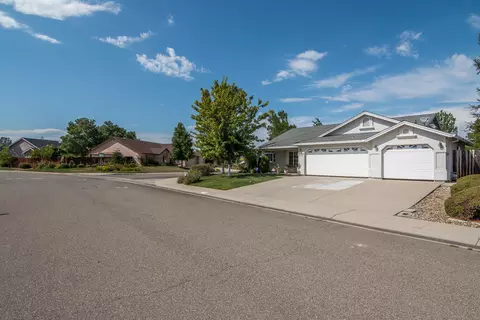 3092 Blue Bell Dr, Redding, CA 96001 photo 26