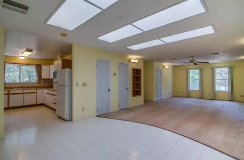12772 Encanto Way, Redding, CA 96003 photo 6