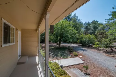 12772 Encanto Way, Redding, CA 96003 photo 4