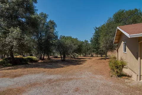 12772 Encanto Way, Redding, CA 96003 photo 25