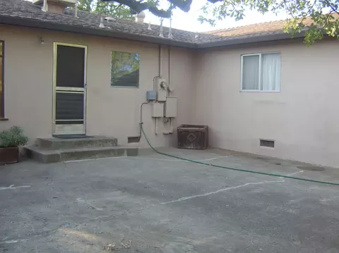 3731 Poinsetta Ave, Redding, CA 96003 photo 3