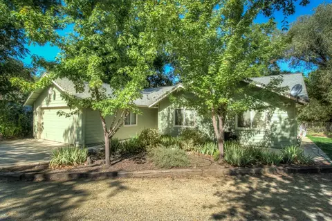 2634 Sharon Ave, Redding, CA 96001 photo 2