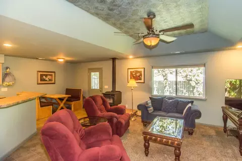 2634 Sharon Ave, Redding, CA 96001 photo 3