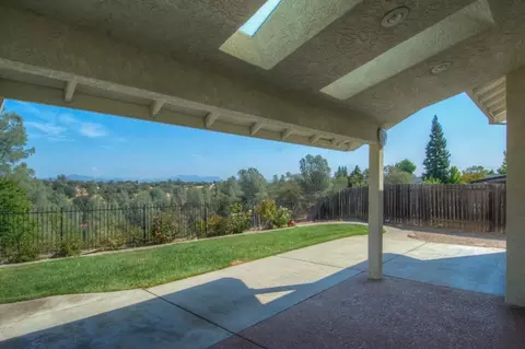 2744 Dawnridge Dr, Redding, CA 96001 photo 21