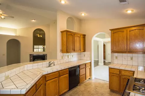2744 Dawnridge Dr, Redding, CA 96001 photo 7