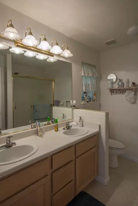 3464 Meridian Dr, Redding, CA 96002 photo 10