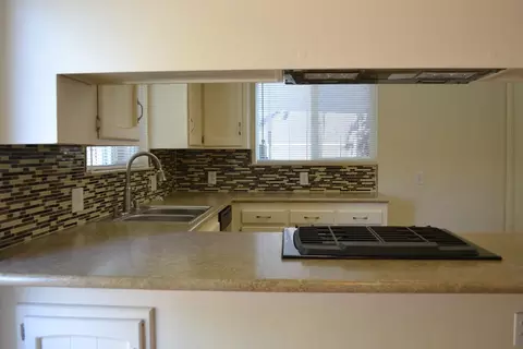 2570 Avola St, Redding, CA 96002 photo 13