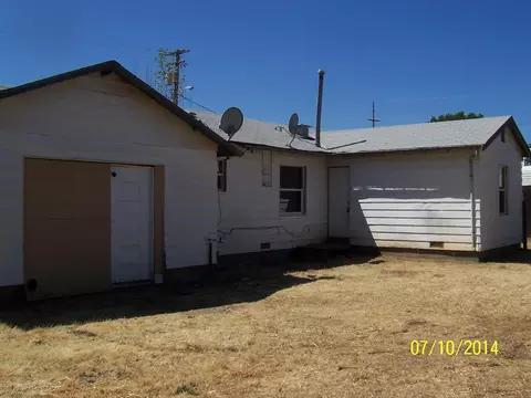 2340 Bonnie Dr, Redding, CA 96001 photo 3