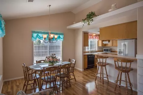 1119 Windscape Ct, Redding, CA 96003 photo 5