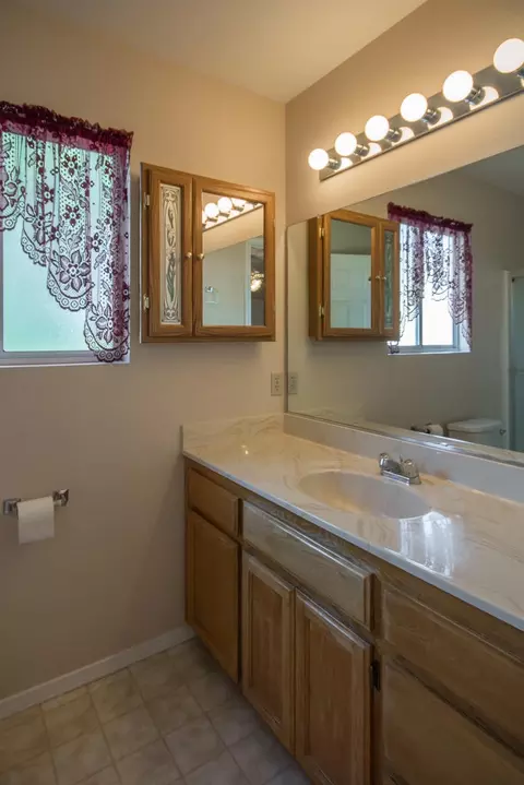 1119 Windscape Ct, Redding, CA 96003 photo 13