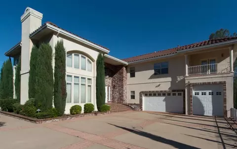 8554 Heartland Dr, Redding, CA 96001 photo 3