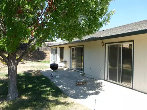 2540 Clover Creek St, Redding, CA 96002 photo 7