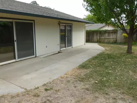 2540 Clover Creek St, Redding, CA 96002 photo 33