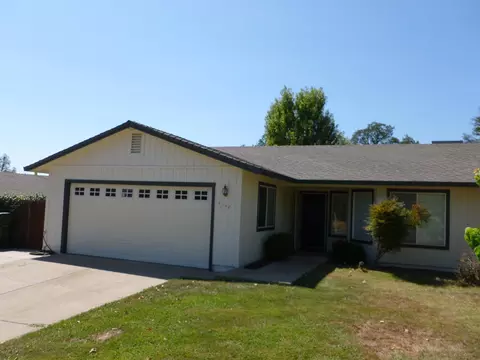 2540 Clover Creek St, Redding, CA 96002 photo 1