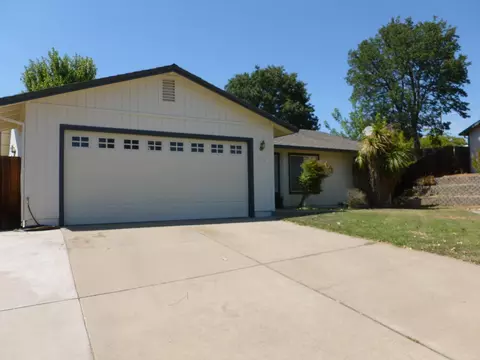 2540 Clover Creek St, Redding, CA 96002 photo 8