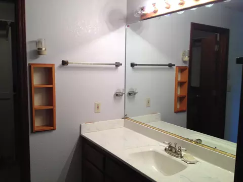 375 Rosewood Dr, Redding, CA 96003 photo 18