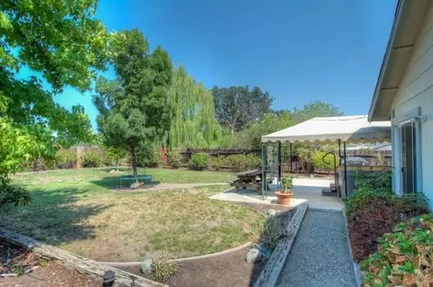 1810 Stetson Way, Redding, CA 96003 photo 28