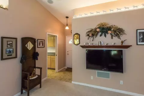 1810 Stetson Way, Redding, CA 96003 photo 8