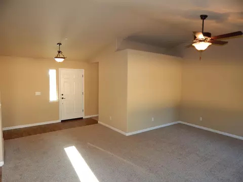 3532 Archer Ct, Anderson, CA 96007 photo 4