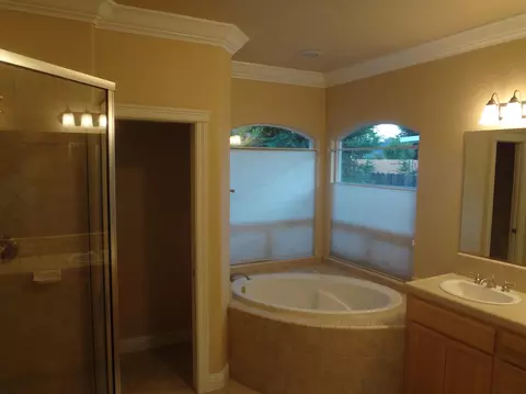 2145 Harvard Way, Redding, CA 96003 photo 24