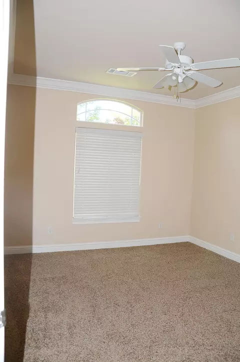 2145 Harvard Way, Redding, CA 96003 photo 56