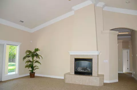 2145 Harvard Way, Redding, CA 96003 photo 4