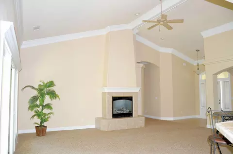 2145 Harvard Way, Redding, CA 96003 photo 3
