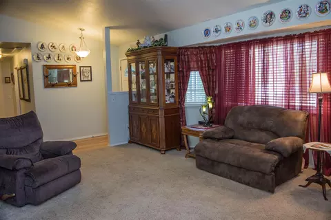 1939 Oconner Ave, Redding, CA 96001 photo 3