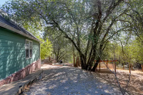 19093 Robledo Way, Redding, CA 96003 photo 38