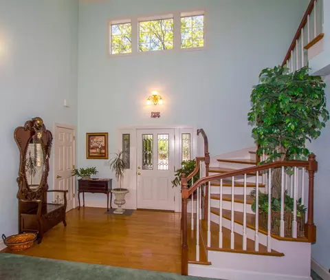 19093 Robledo Way, Redding, CA 96003 photo 6