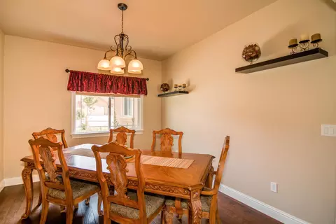 4884 Fiddleneck Dr, Redding, CA 96002 photo 11