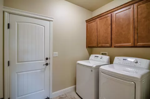 4884 Fiddleneck Dr, Redding, CA 96002 photo 18