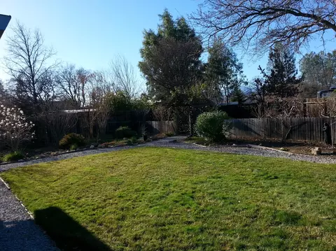 3122 Howard Dr, Redding, CA 96001 photo 6