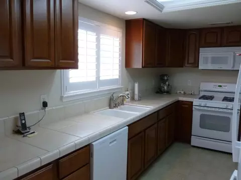 1057 Monterra Ln, Redding, CA 96002 photo 12