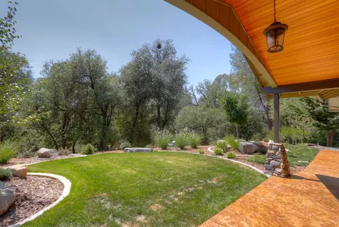 1960 Quails Nest Rd, Redding, CA 96003 photo 6