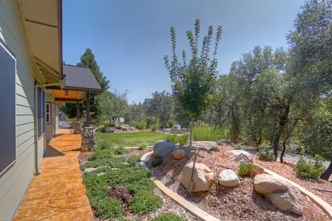1960 Quails Nest Rd, Redding, CA 96003 photo 24