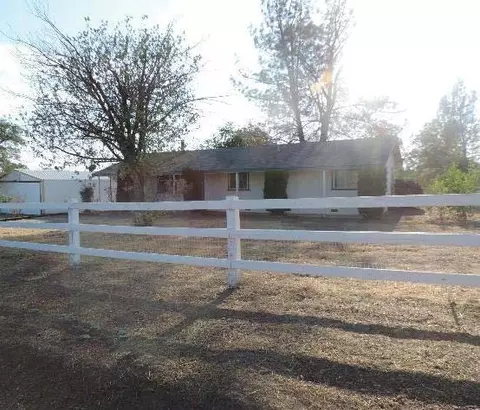 11952 Kern Dr, Redding, CA 96003 photo 2