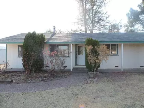 11952 Kern Dr, Redding, CA 96003 photo 1