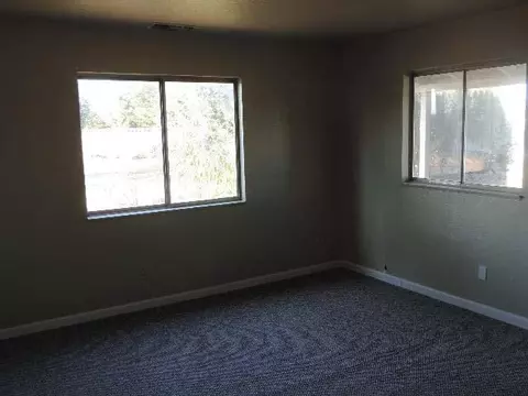 11952 Kern Dr, Redding, CA 96003 photo 14