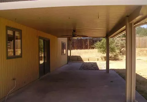 923 Bahama Ct, Redding, CA 96003 photo 11