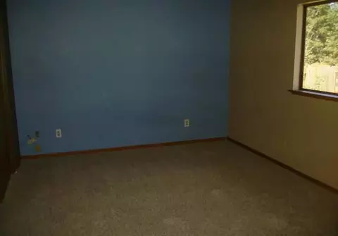 923 Bahama Ct, Redding, CA 96003 photo 7